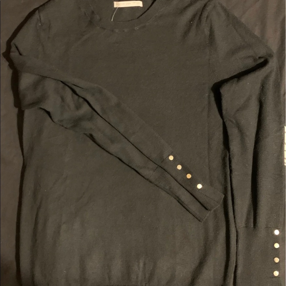 Size large sweater